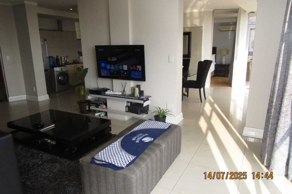 MAGNIFICENT 2 BED 2 BATH FULLY FUENISHED APARTMENT - Photo 5
