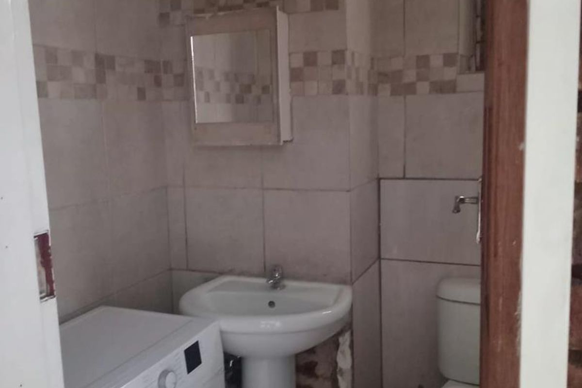 Stunning 2 Bedrooms Apartment for Sale - Photo 5