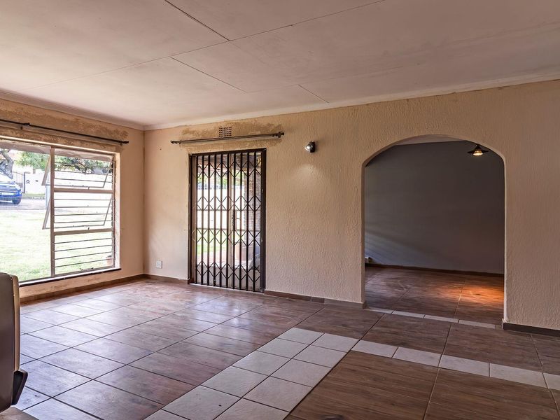 FOR SALE BEAUTIFUL FAMILY HOME IN FLORIDA PARK R 1 799 000 - Photo 10