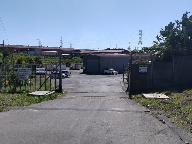 Premium Industrial Property To Let – Offices, Warehousing & More R60 psqm - Photo 3