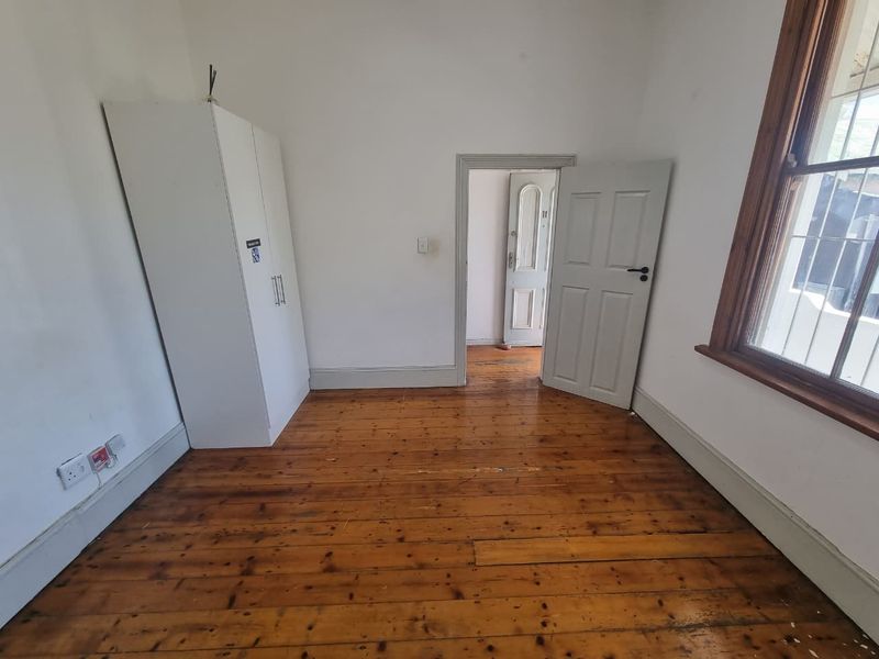 Unfurnished Loft 3-Bedroom House To Rent in Woodstock - Photo 6