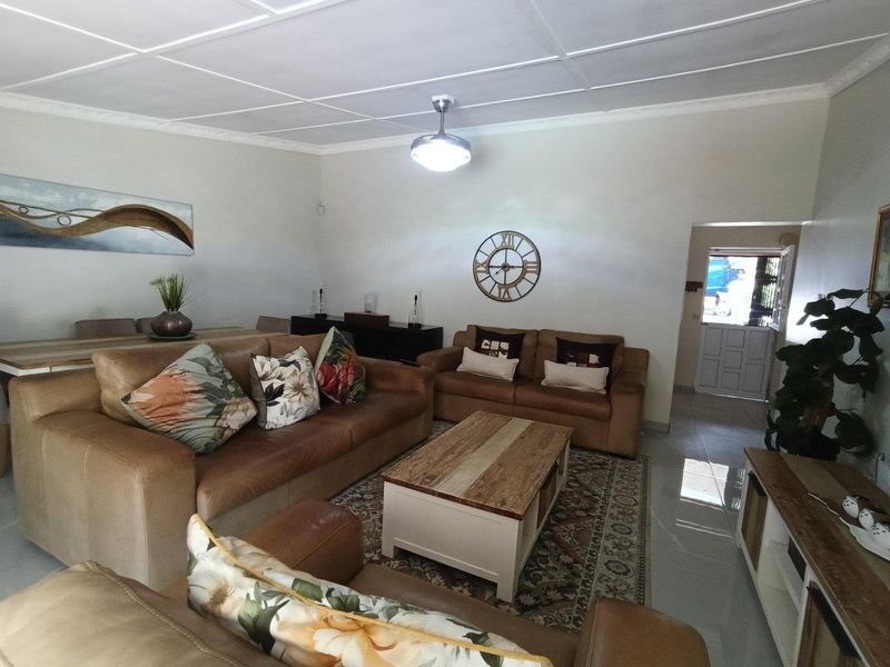 Beautiful 4-Bedroom Family Home for Rent - Photo 9