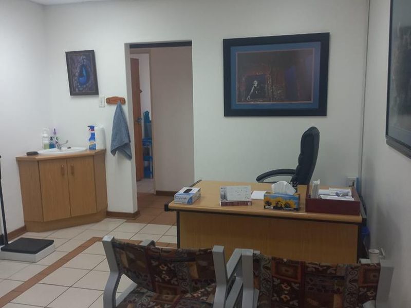 Compact Commercial Unit in Richards Bay Central Business District - Photo 1