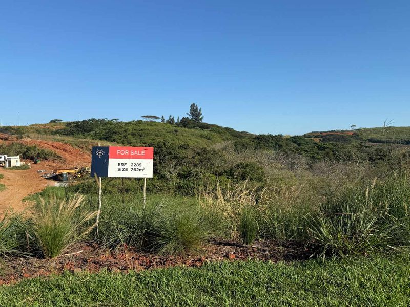 Land close to the main gate - Photo 2