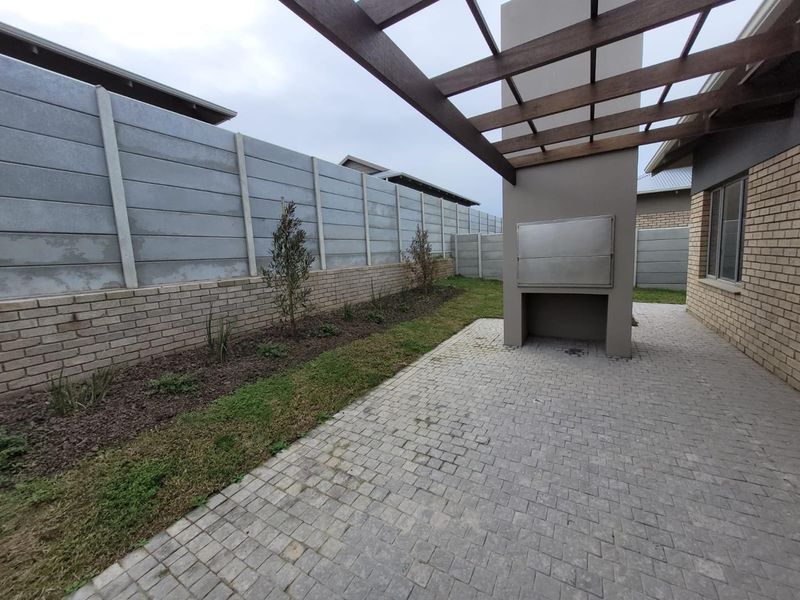 Mooikloof Country Estate New House For Sale - Photo 3