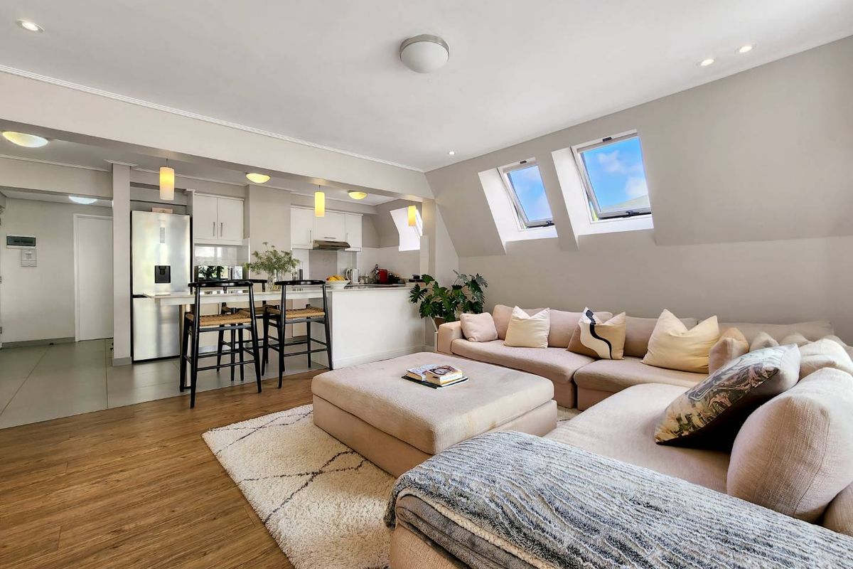 Most Magnificent 1 Bed You Will Find In Vredehoek! - Photo 5