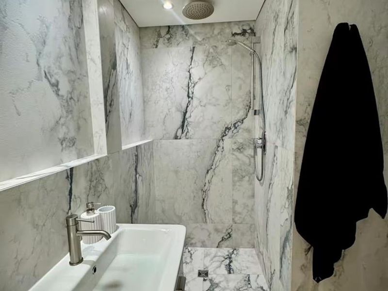 Dolce Lux Safari Suite - Photo 4