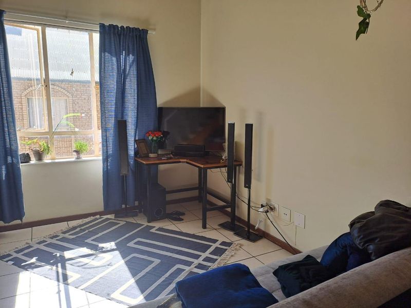 Cum Laude, 1 Bedroom Loft for sale - Photo 5