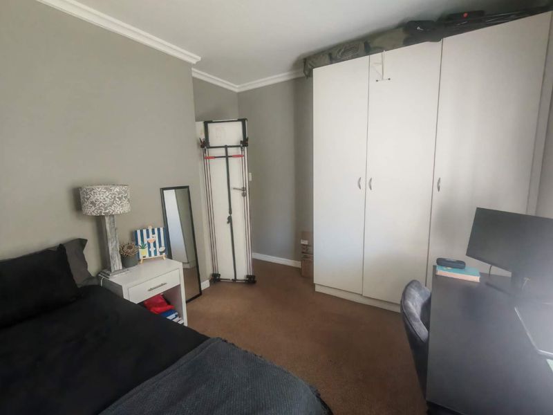 EXCLUSIVE MANDATE -SPACIOUS APARTMENT OVERLOOKING THE GOLF COURSE - Photo 10