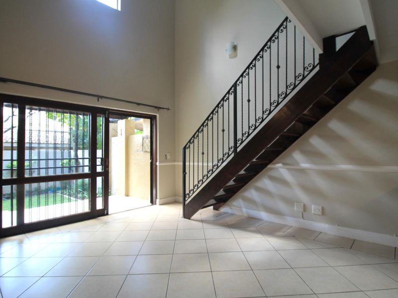 Lovely lock up and go - Photo 2