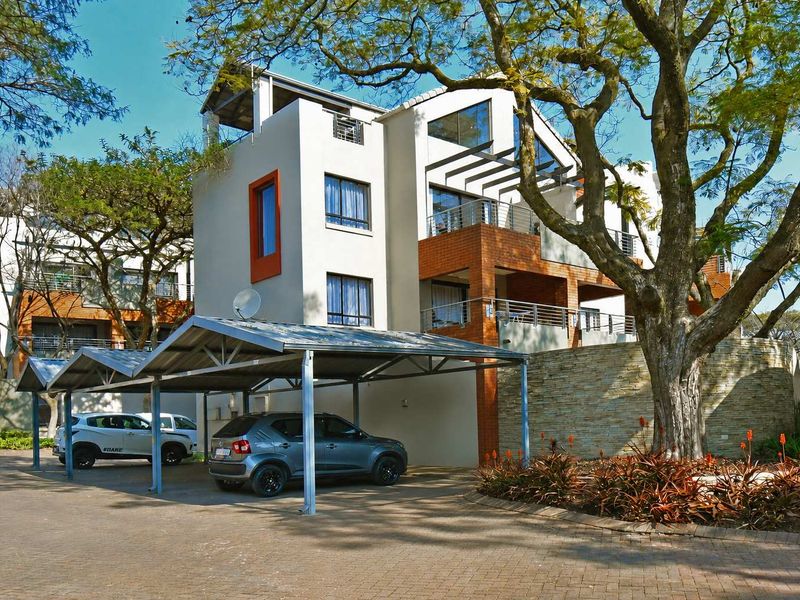The Nicol - Photo 1