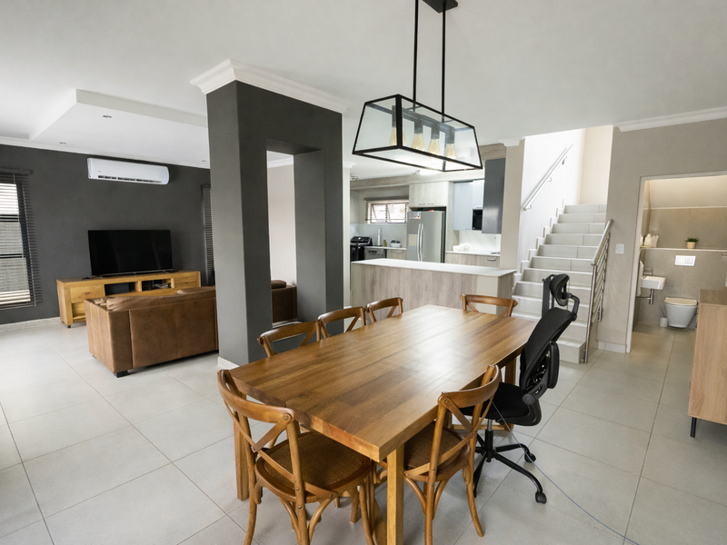 Spacious 4 Bedroom Double Story Home in Montana Village Estate - Photo 6