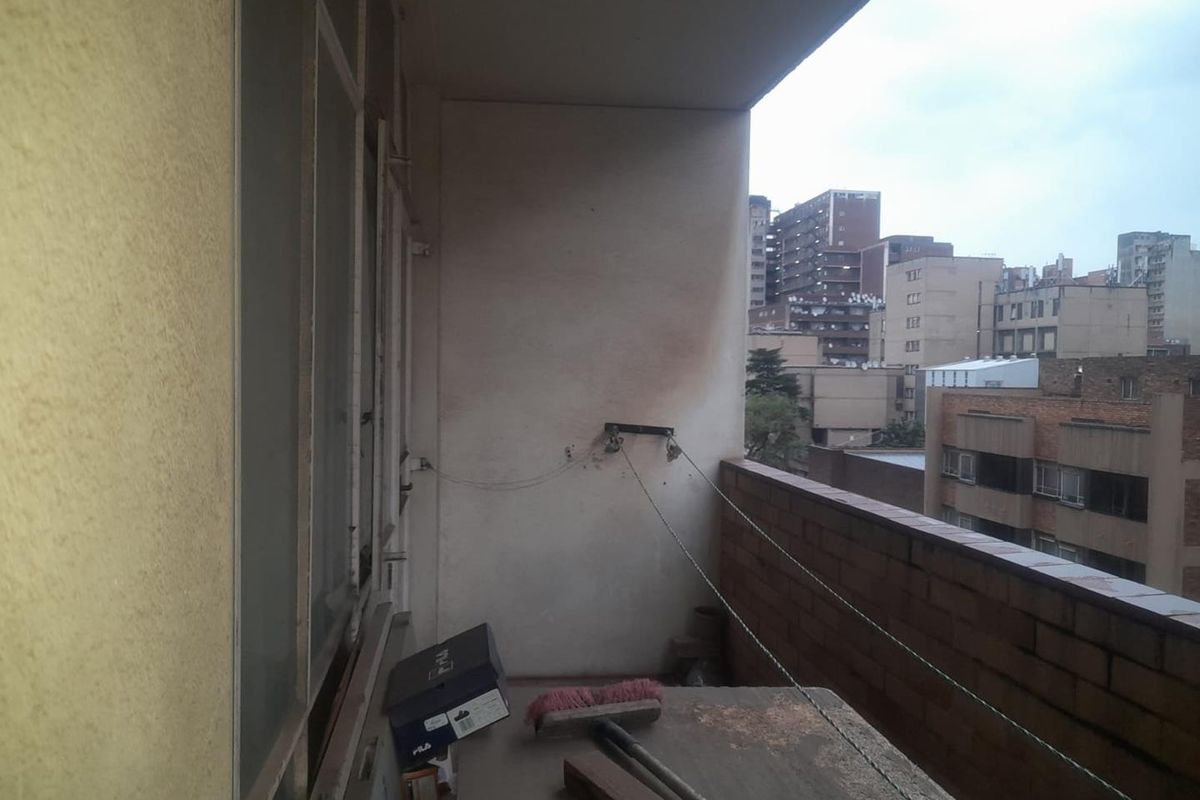 1 Bedroom Apartment for sale in Sunny crest - Photo 3
