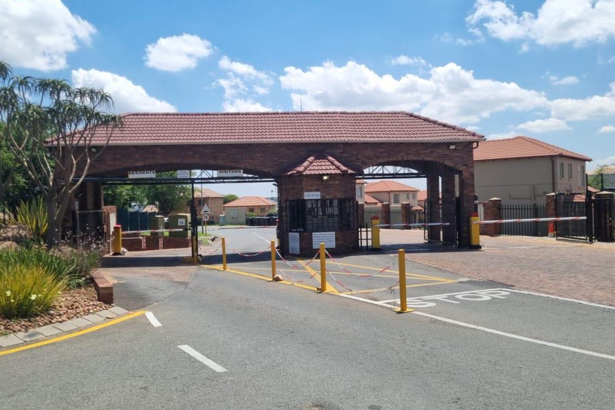 A perfect choice for 1st time buyers !!! The price you see is the price you pay !!! - Photo 5