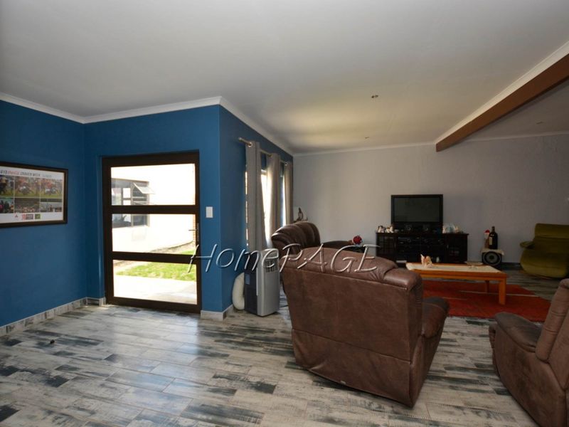 Hermes, Walvis Bay:  Property Zoned General Residential is for sale - Photo 2