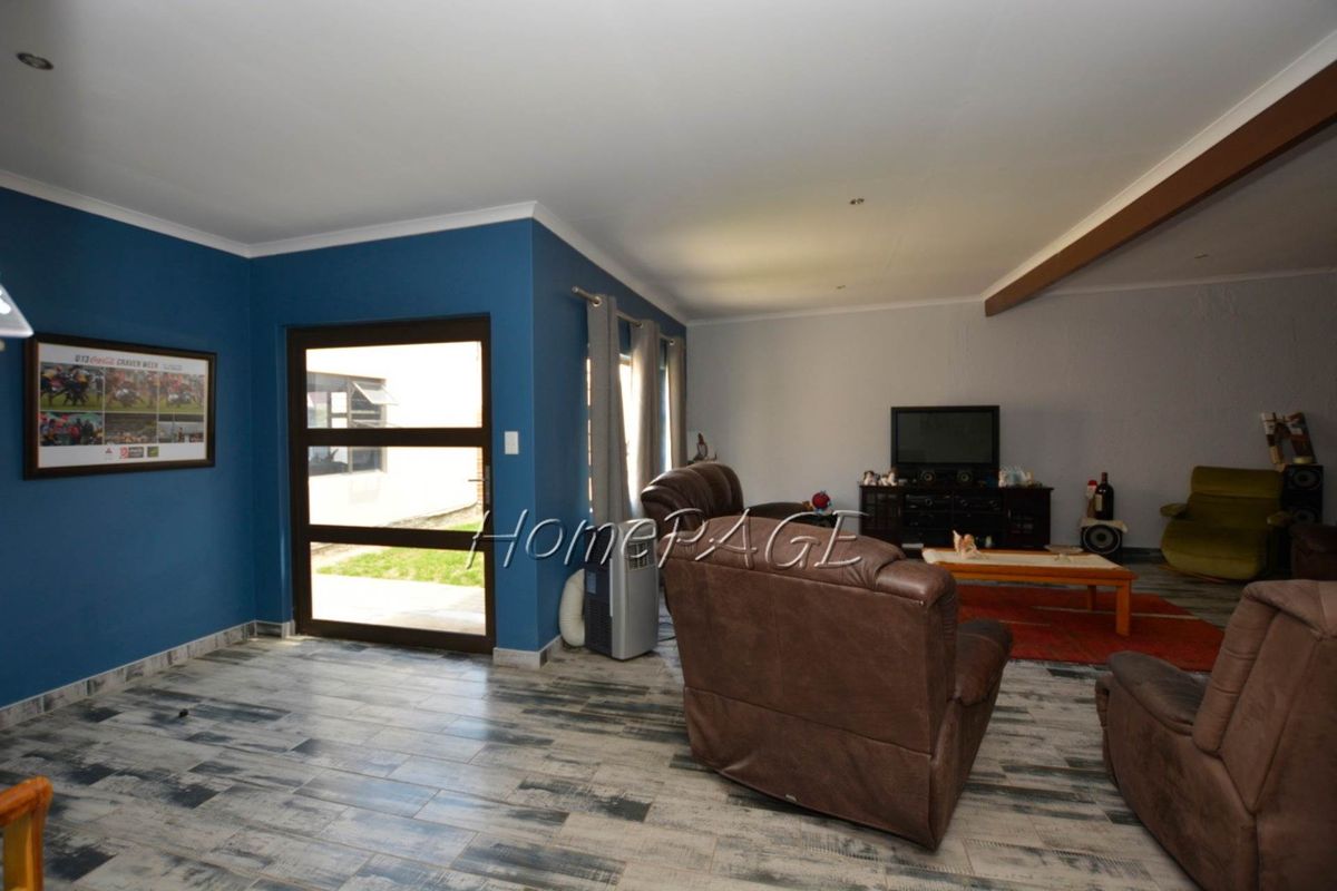 Hermes, Walvis Bay:  Property Zoned General Residential is for sale - Photo 2