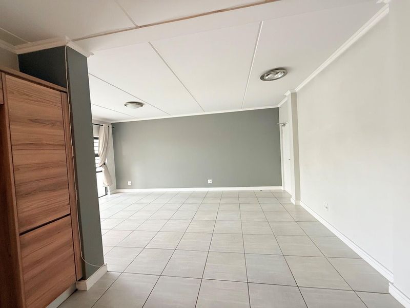 Luxury Living with Premium Estate Facilities - Photo 5