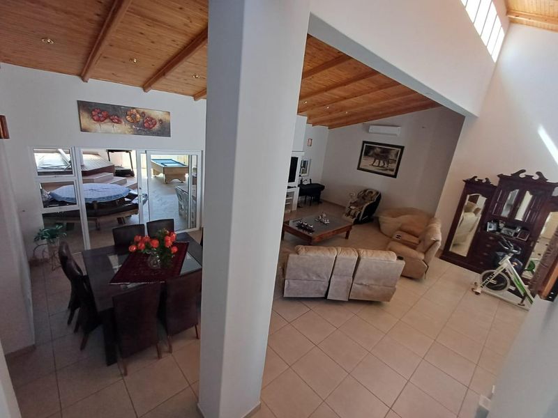 Family home in sought after area - Photo 8