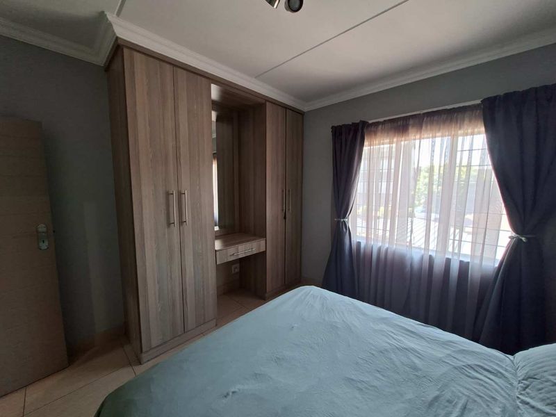 2 Bedroom Apartment To Let - Photo 6