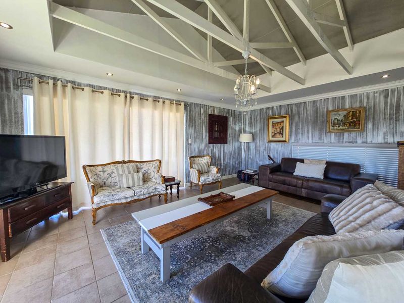 Prime location - guest house for sale in Harbour Area. - Photo 8