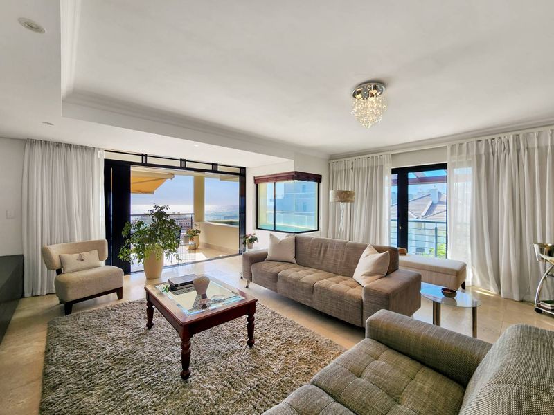 BOUTIQUE ELEGANCE WITH PANARAMIC VIEWS - OFFERS FROM R13 500 000 - Photo 9