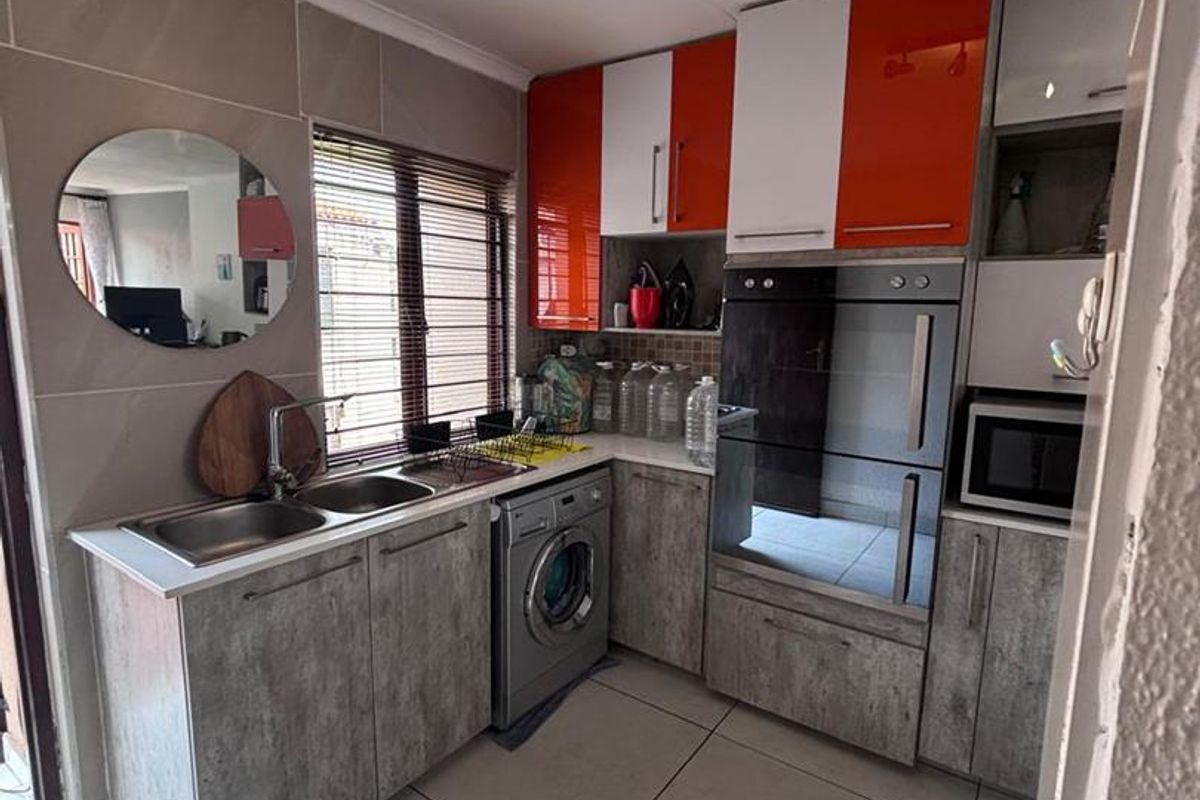 Sophisticated 2-Bedroom Townhouse in Secure Meyersdal Complex - Photo 2