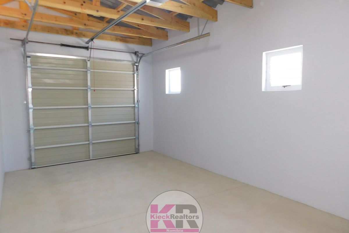 Newly constructed - Photo 5