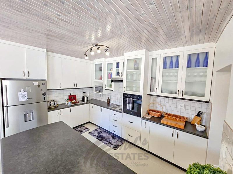 Home For Sale in Vogelstrand, Swakopmund - Photo 5