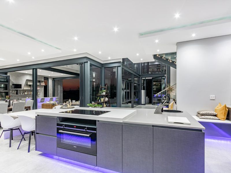 The Glass House in Steyn City - Photo 9