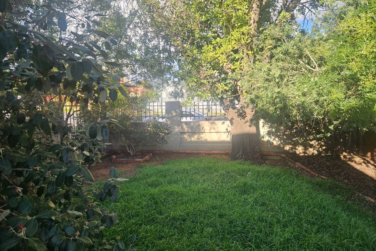 Bargain for  Investors ! - Photo 2