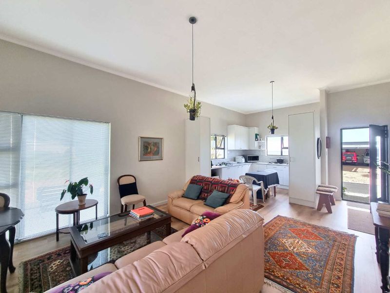 Effortless Living in The Avenues Estate, Sandbaai - Photo 4