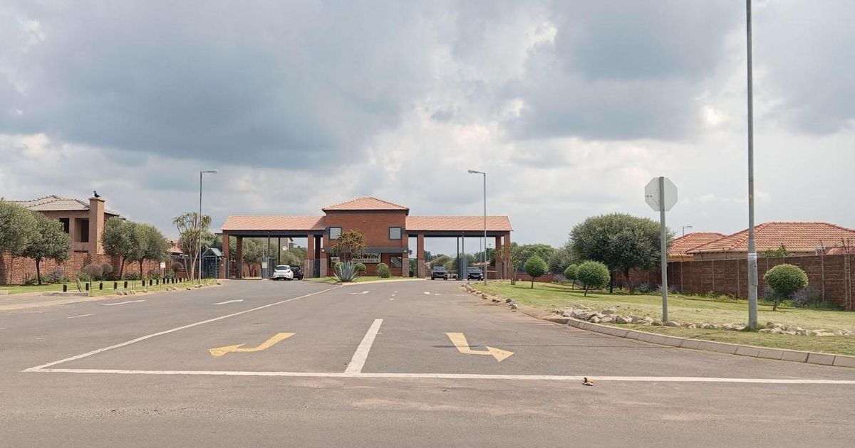 2 Bed House For Sale in Andeon AH | MyProperty Africa
