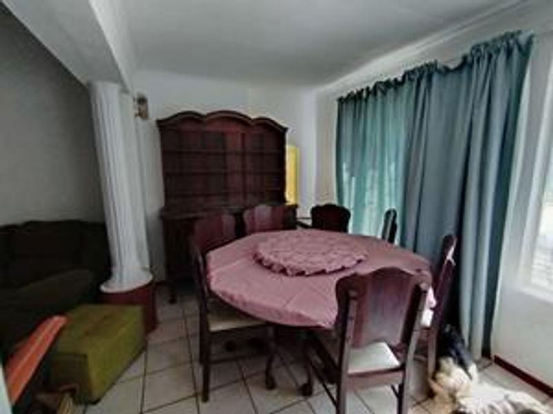 Three bedroom house for sale close to central Nelspruit - Photo 5