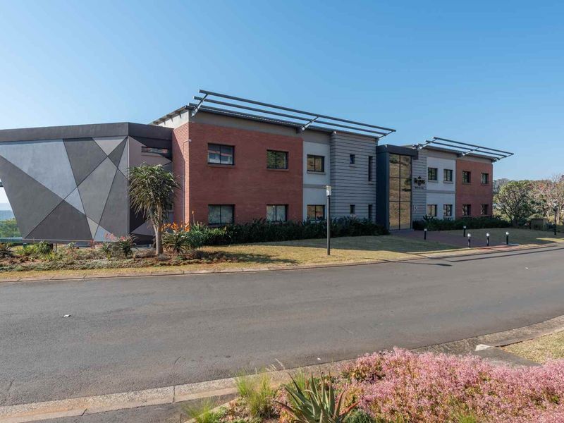 Find a professional address for your business in Regus Victoria Country Club. - Photo 2