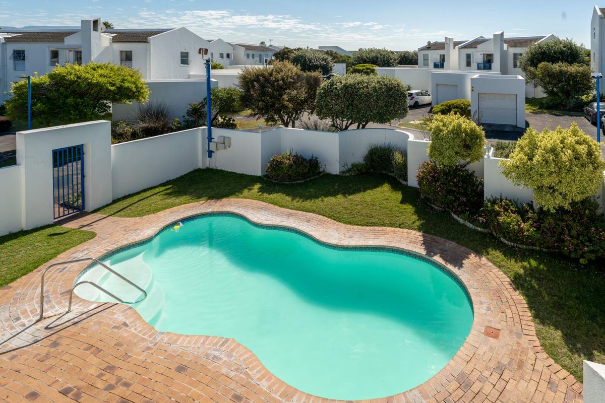 Secure living in a Nature Lovers Paradise - Photo 3