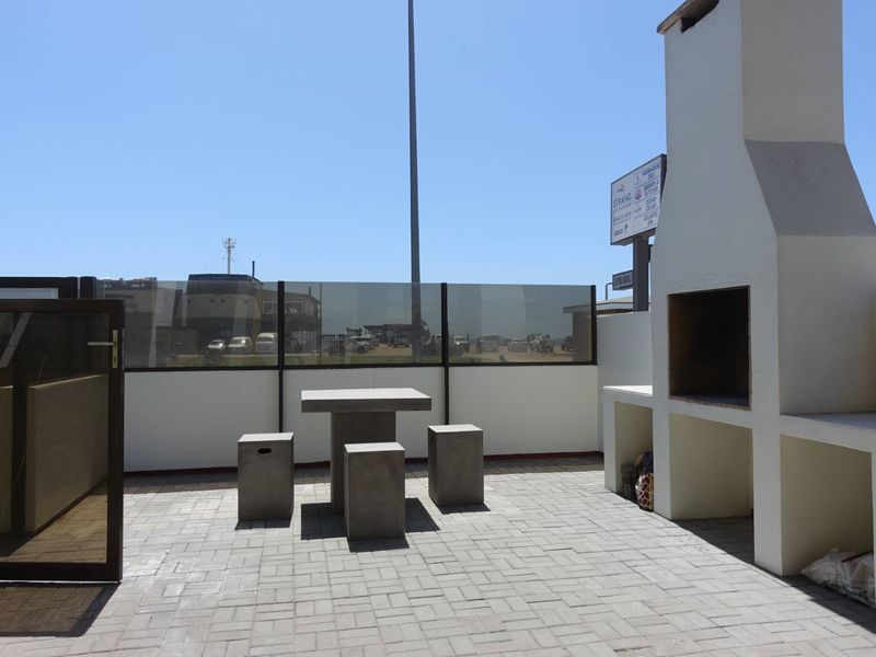 PRIME LOCATION! Seafront Ground floor apartments with view over the jetty - Photo 8