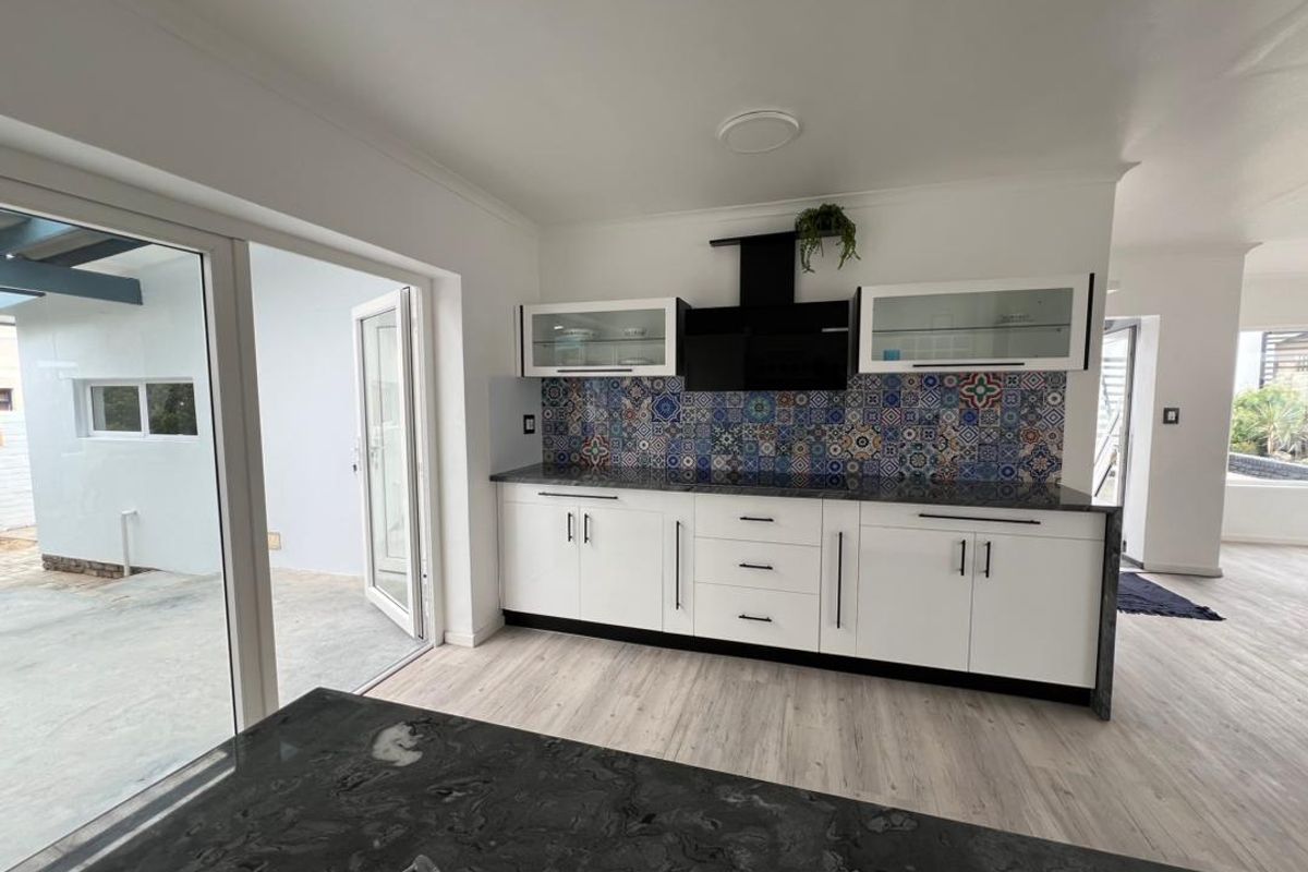 EXCEPTIONAL EUROPEAN STYLE HOME FOR SALE IN HAGE HEIGHTS - Photo 4