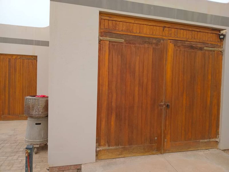 PERFECTLY LOCATED HOUSE FOR SALE IN HENTIES BAY – NAMIBIA - Photo 3