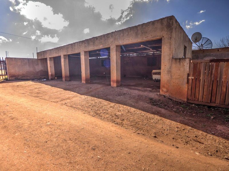 Prime Smallholding with Industrial Potential Near Riverfields - Photo 3