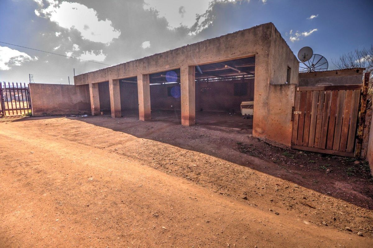 Prime Smallholding with Industrial Potential Near Riverfields - Photo 3
