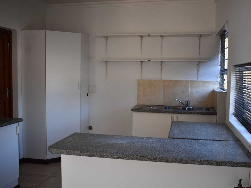 Priced to sell  fast! - Photo 9