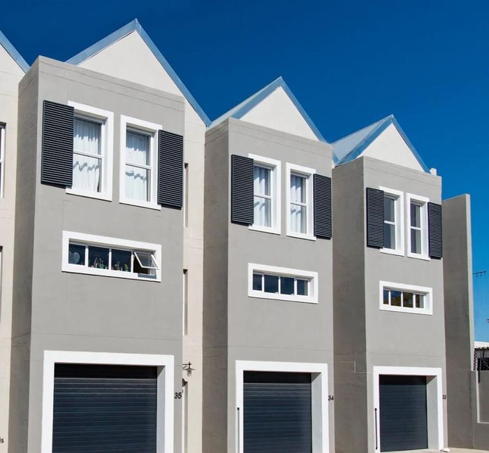 Property #2487264, Townhouse For Sale in Avis