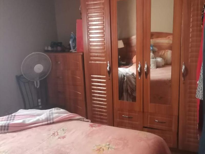 Three-Bedroom Home for Sale in Site B, L Section, Khayelitsha - Photo 9