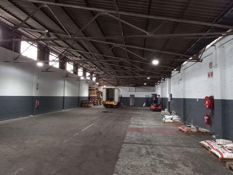550m2 Isando Warehouse To Let - Photo 5