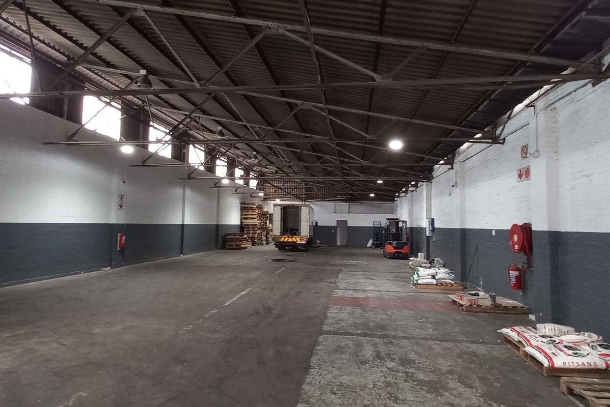 550m2 Isando Warehouse To Let - Photo 5
