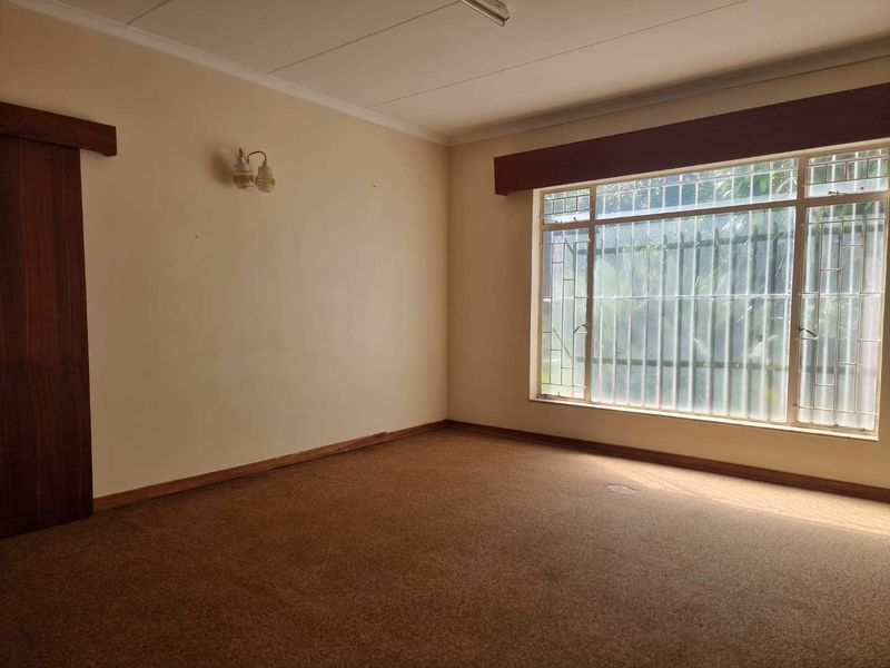 Versatile 4 Bedroom Home with Office Wing, Borehole & Exceptional Space - Photo 10