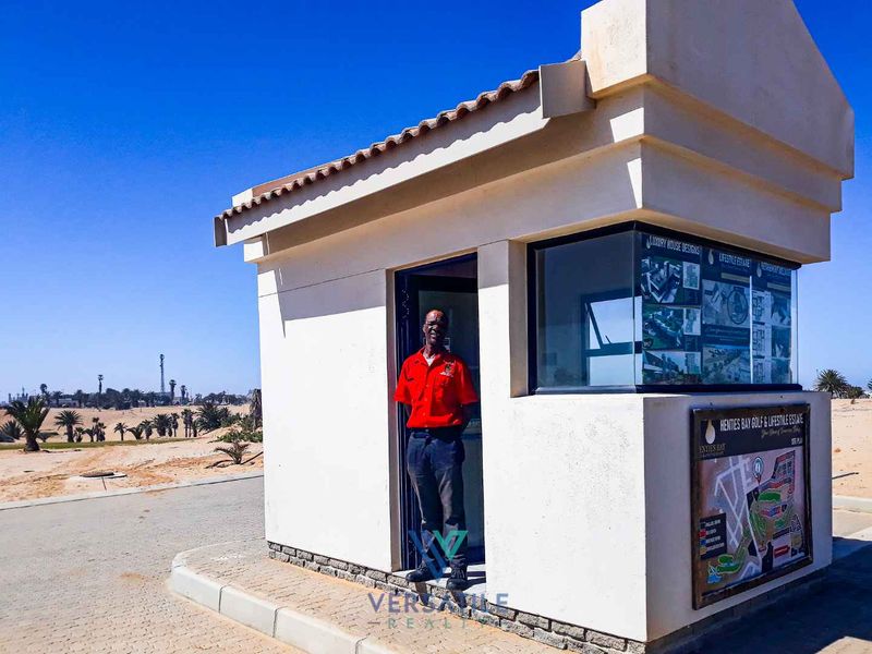 Enjoy Golf Estate living - Photo 6