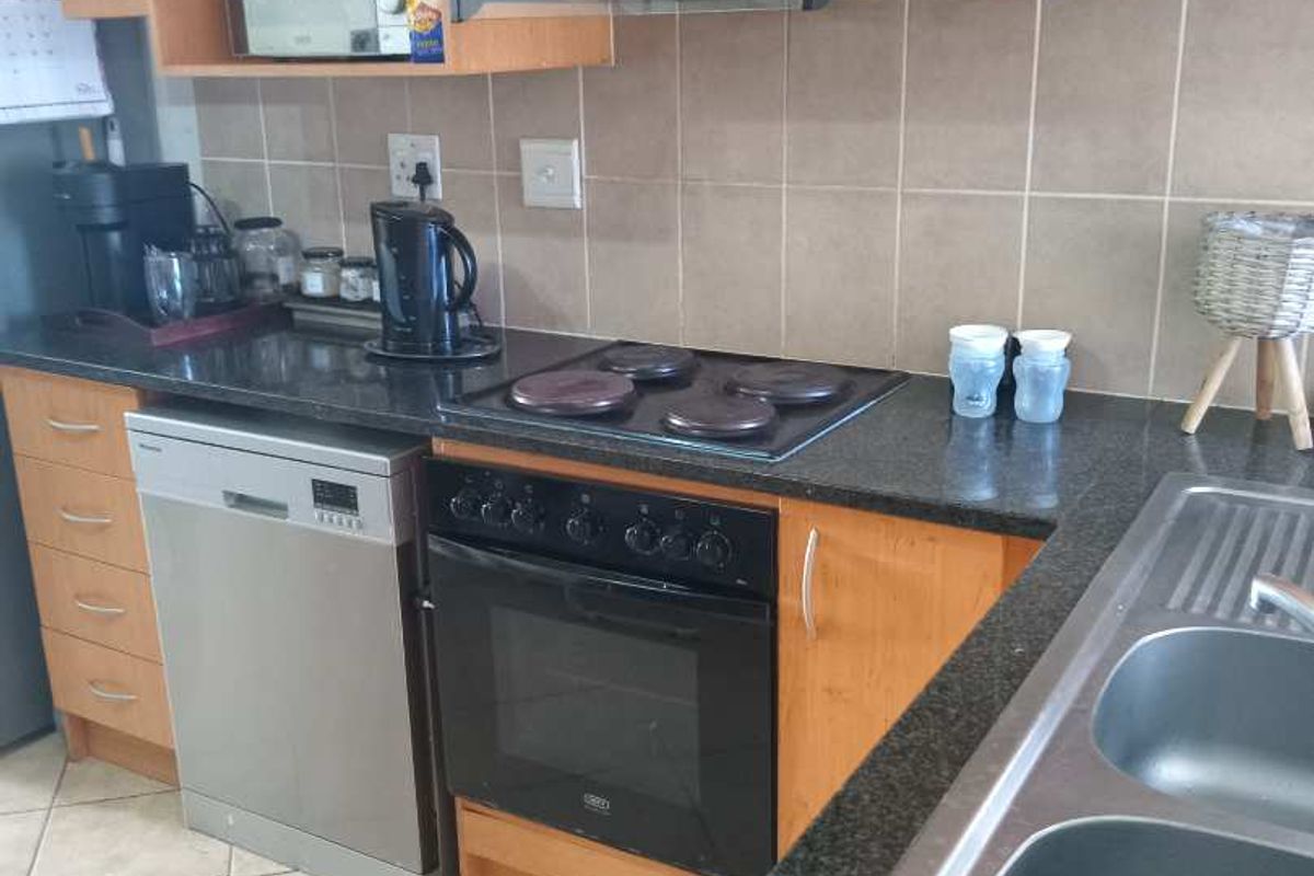 Popular Mont Blanc Complex - Photo 5