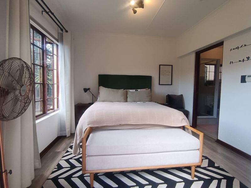 Terrific Duplex Townhouse In the Best Part of The Complex_Pet friendly with views for days - Photo 8