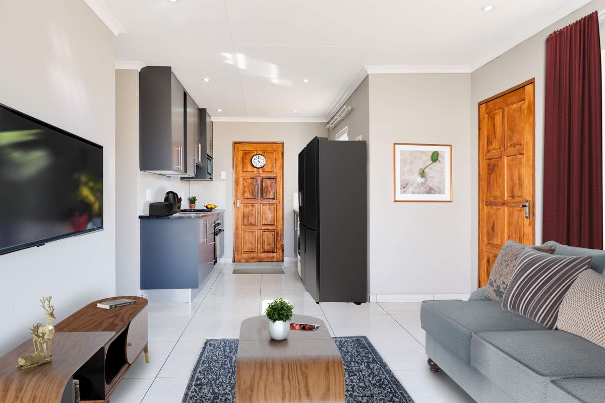 NEW DEVELOPMENT, ALL COSTS INCLUDED, FULL TITLE STANDS. NO DEPOSITS / 100% BONDS (dependent on client profile) - Photo 4